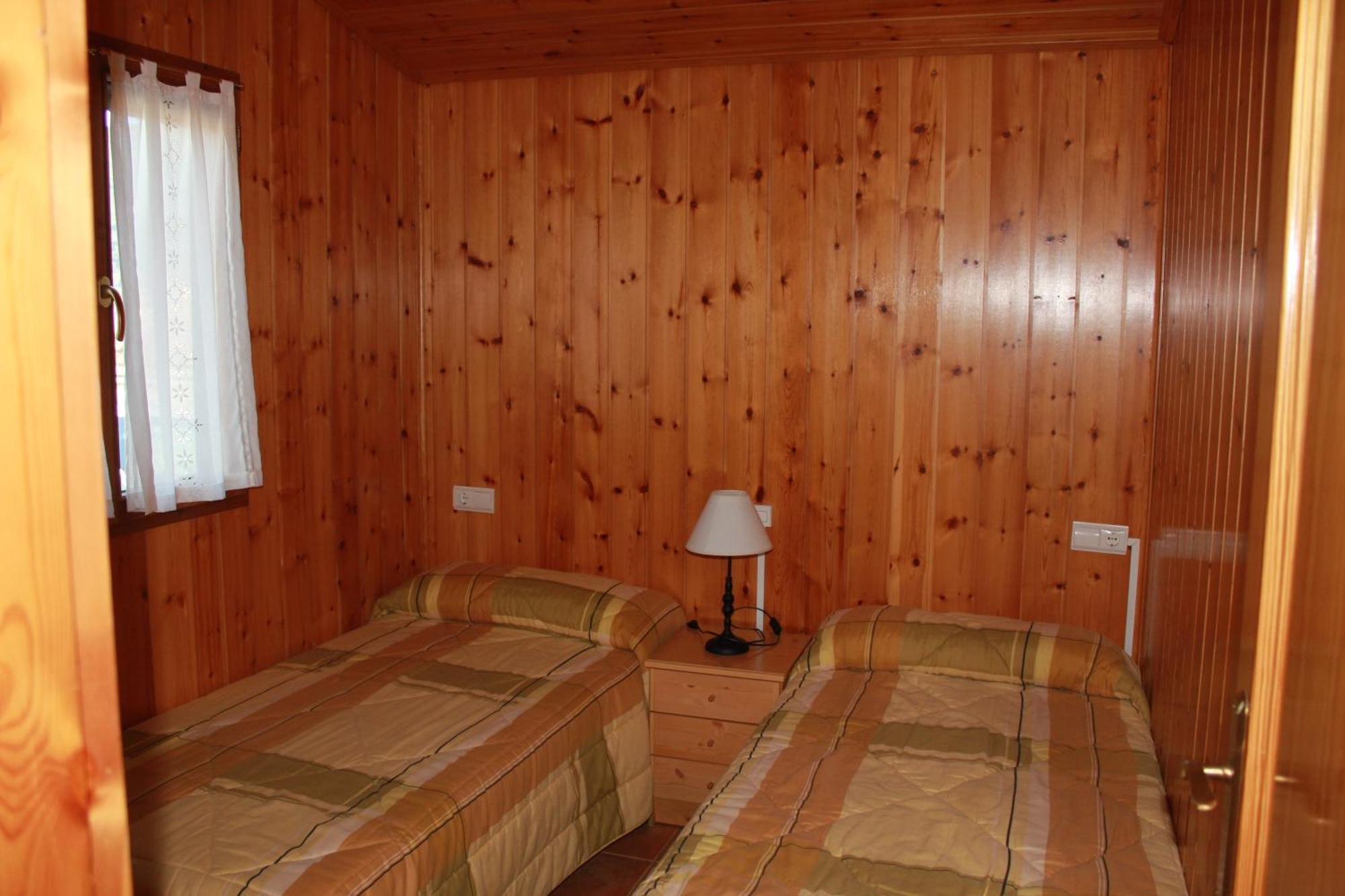 Camping Valle De Tena Sabiñánigo Εξωτερικό φωτογραφία