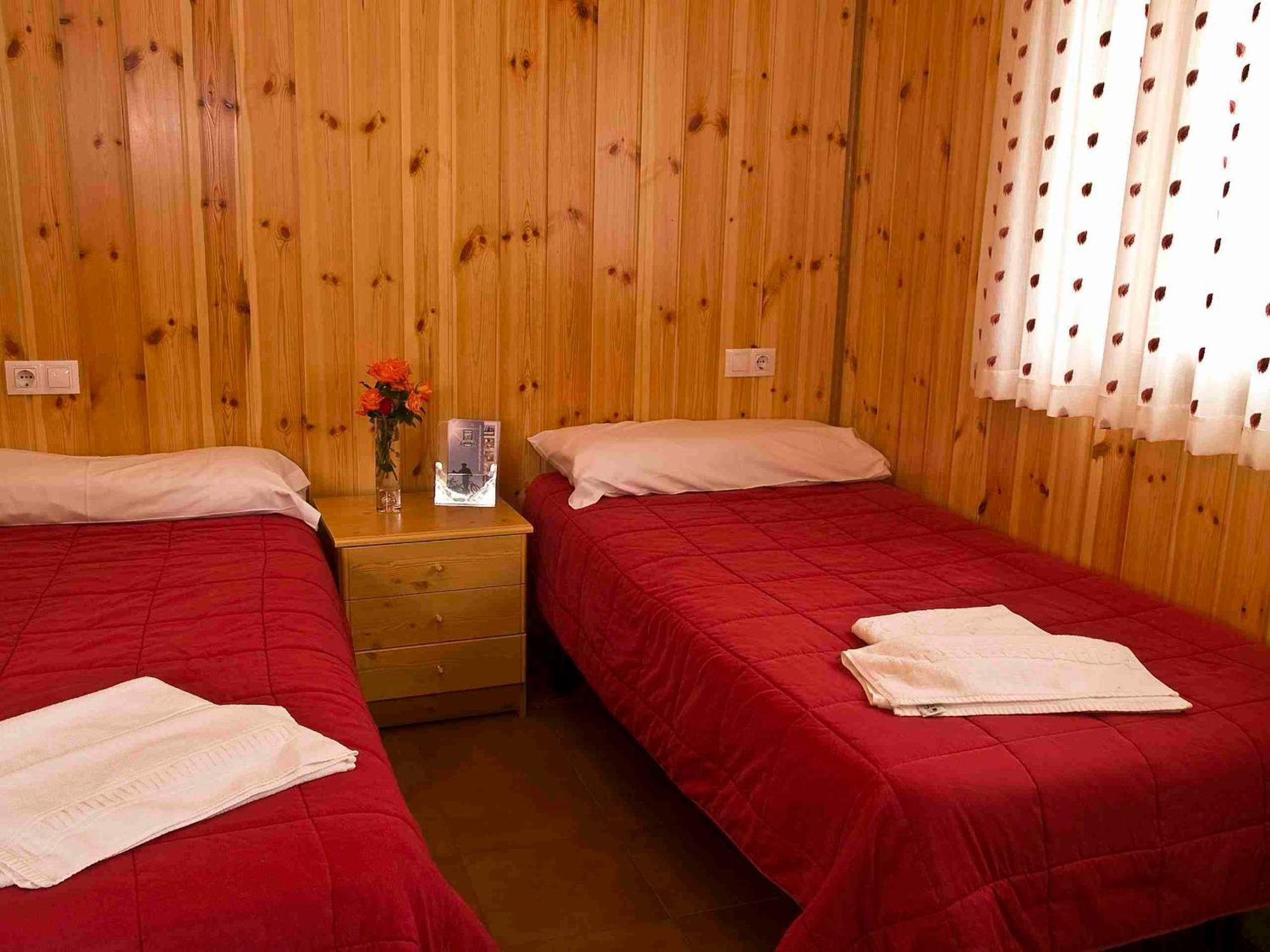 Camping Valle De Tena Sabiñánigo Εξωτερικό φωτογραφία